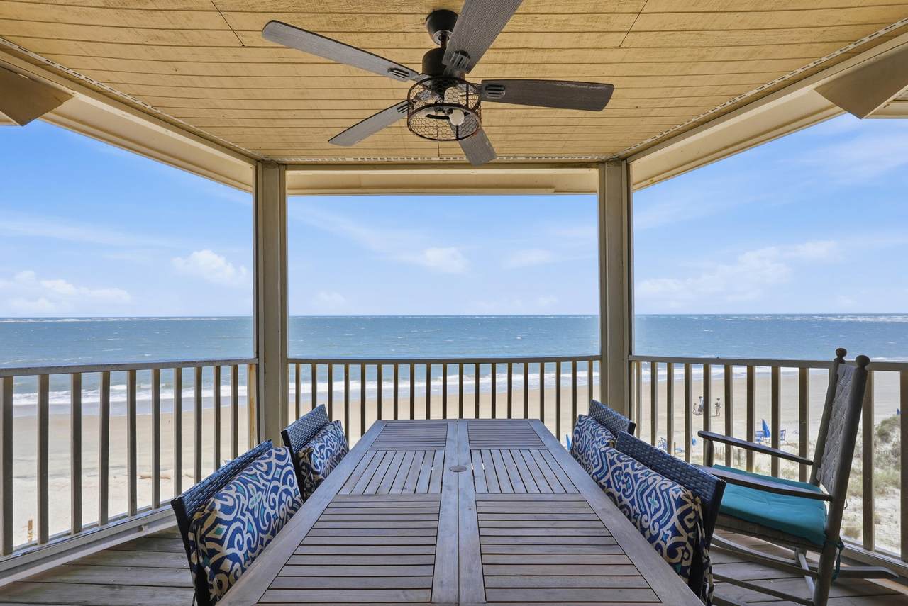 https://bt-photos.global.ssl.fastly.net/charleston/1280_boomver_2_26016202-2.jpg