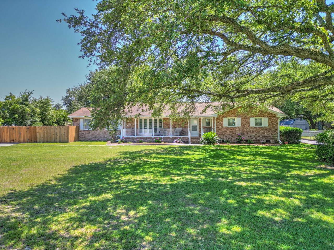 1941 Varner Street - Photo 1