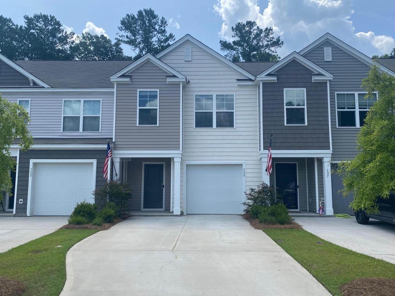 135 Sunrise Lane - Photo 1