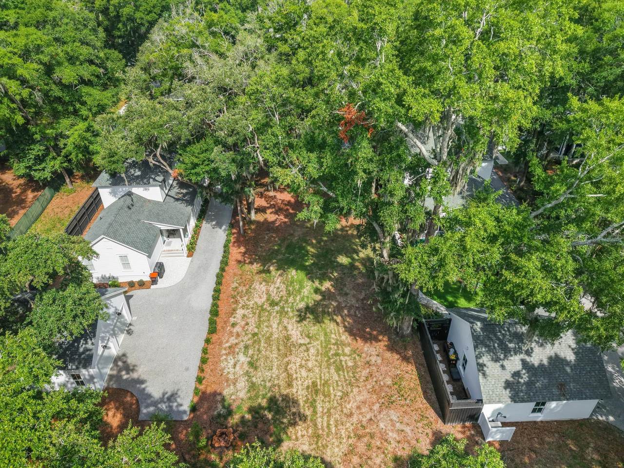 142 Patina Drive - Photo 1