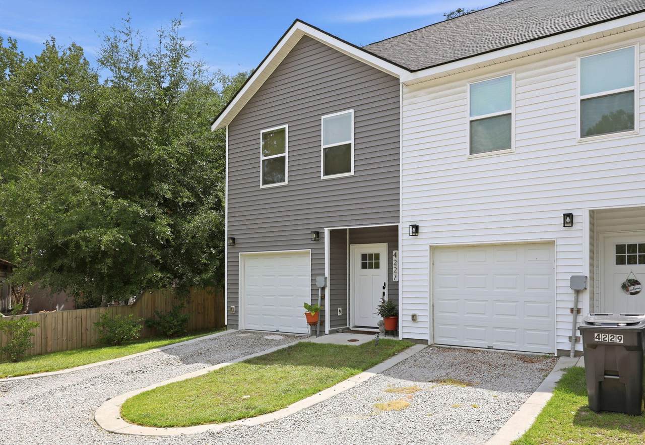 4227 Barnwell Avenue - Photo 1