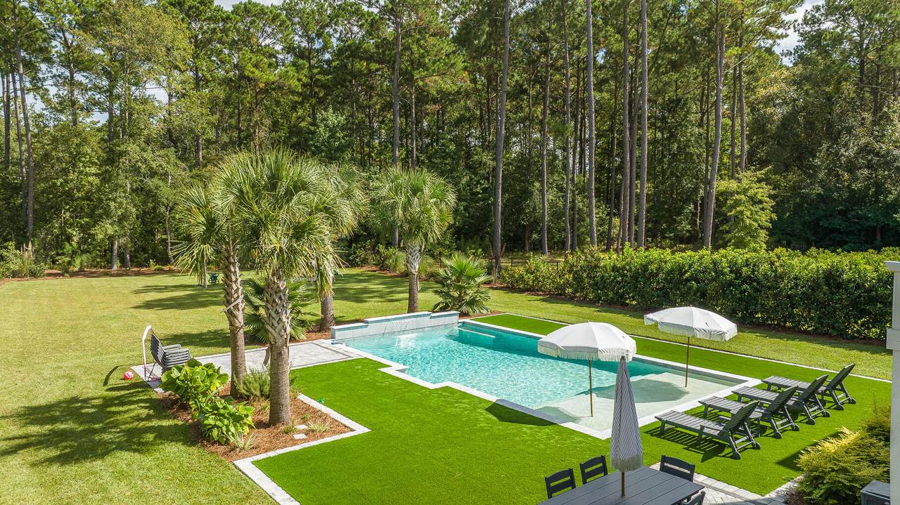 https://bt-photos.global.ssl.fastly.net/charleston/1280_boomver_2_26019894-2.jpg