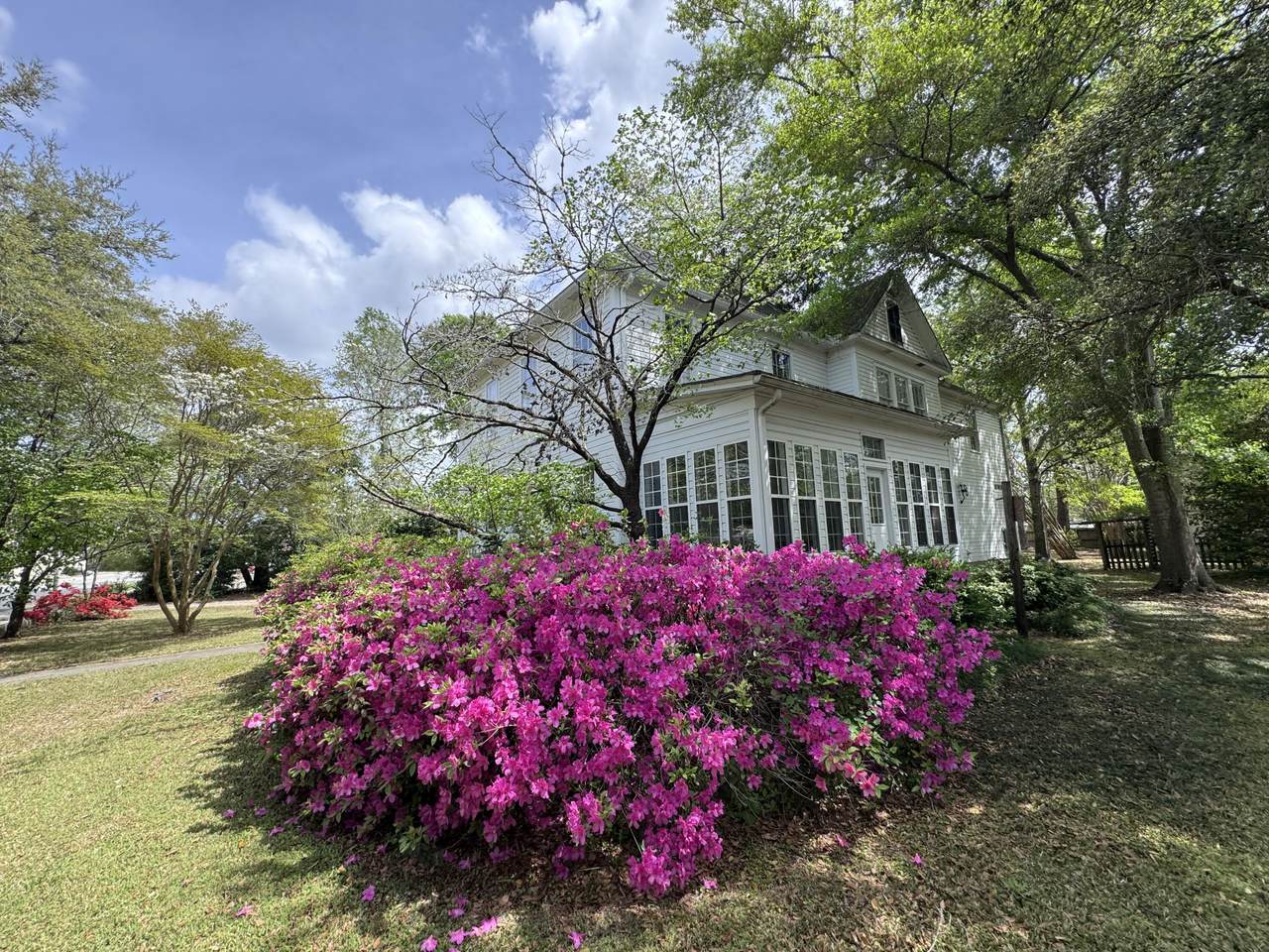 5 Rosemary Avenue - Photo 1