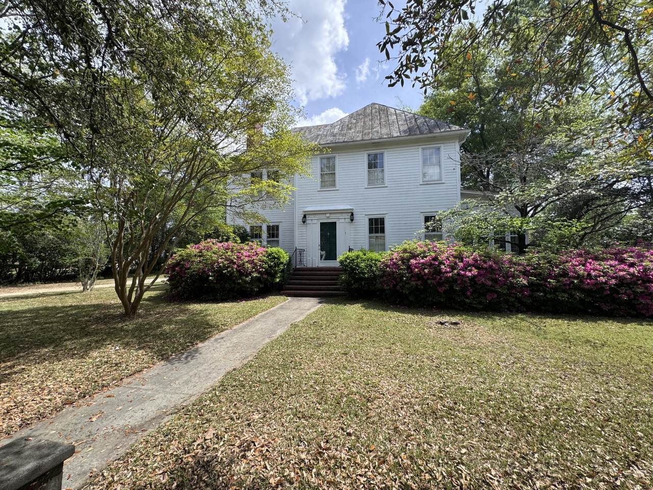 https://bt-photos.global.ssl.fastly.net/charleston/1280_boomver_2_26021908-2.jpg