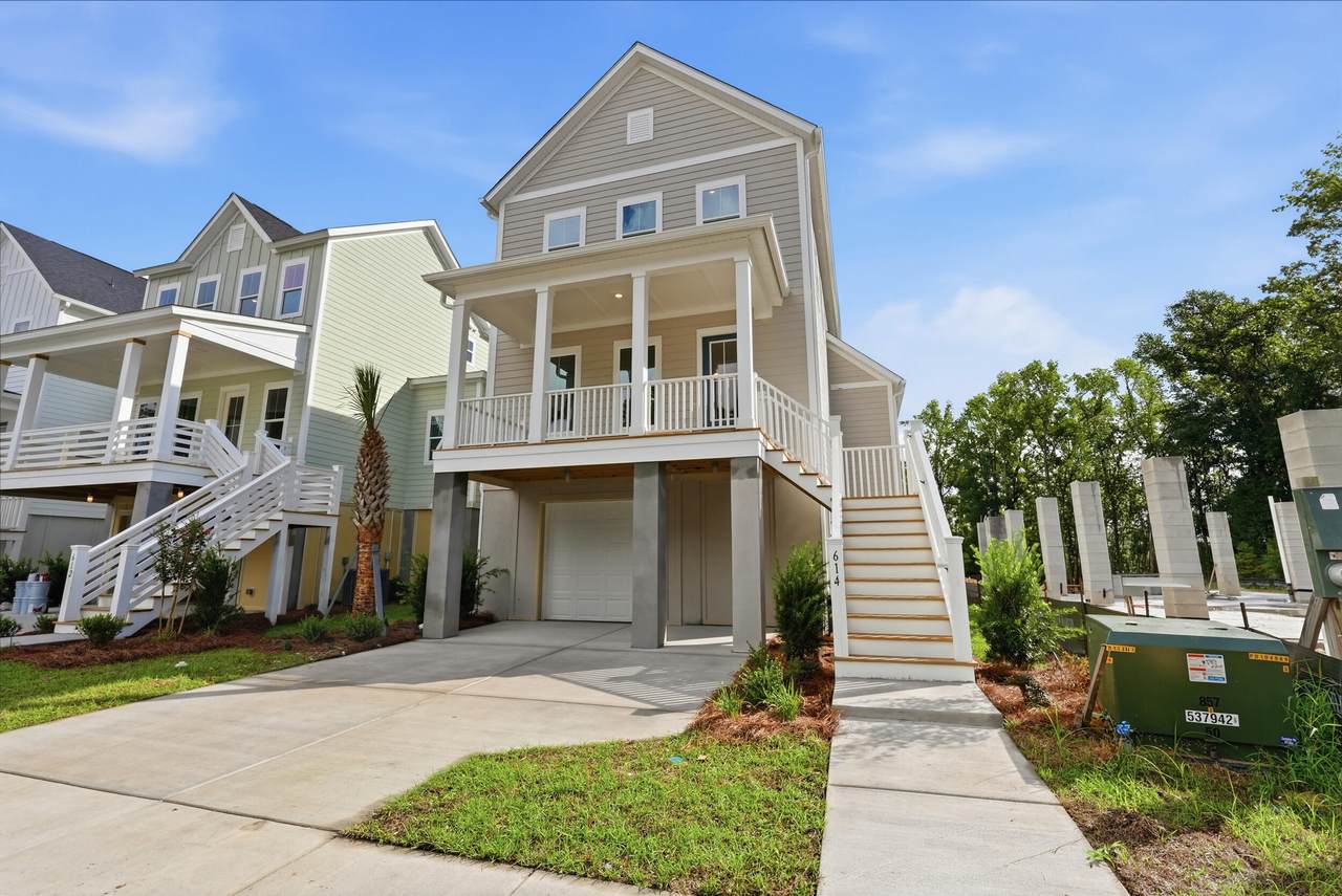 614 Du Bois Drive - Photo 1