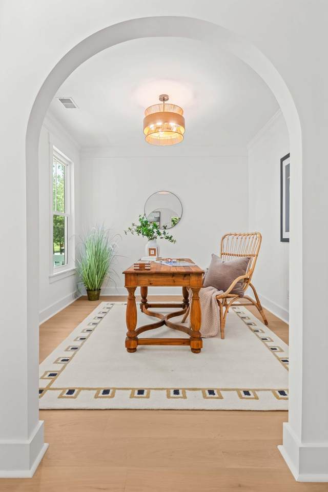 https://bt-photos.global.ssl.fastly.net/charleston/1280_boomver_2_26022603-2.jpg