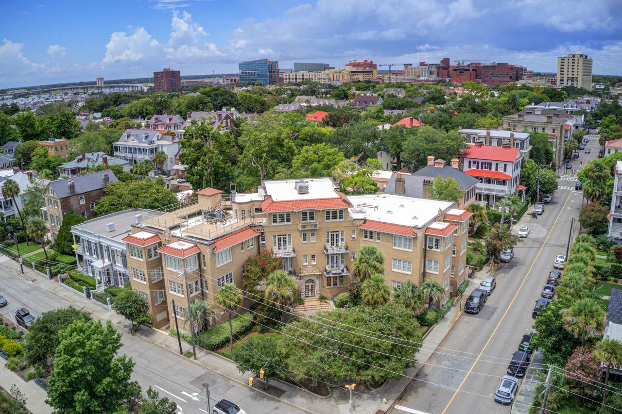 https://bt-photos.global.ssl.fastly.net/charleston/1280_boomver_3_26022883-2.jpg
