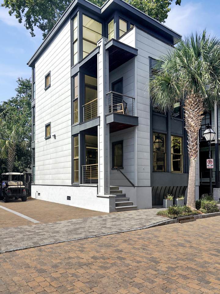 6 Brewster Court - Photo 1