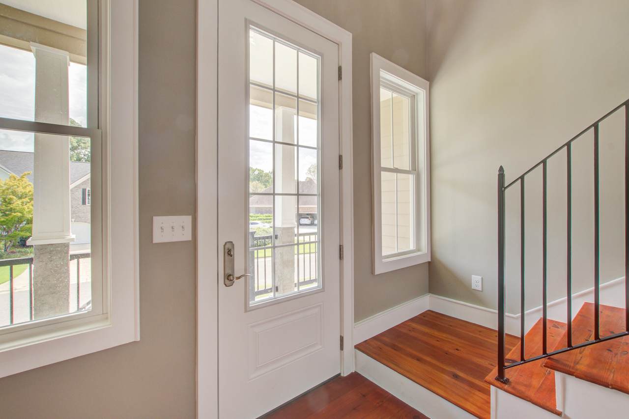https://bt-photos.global.ssl.fastly.net/charleston/1280_boomver_2_26024916-2.jpg