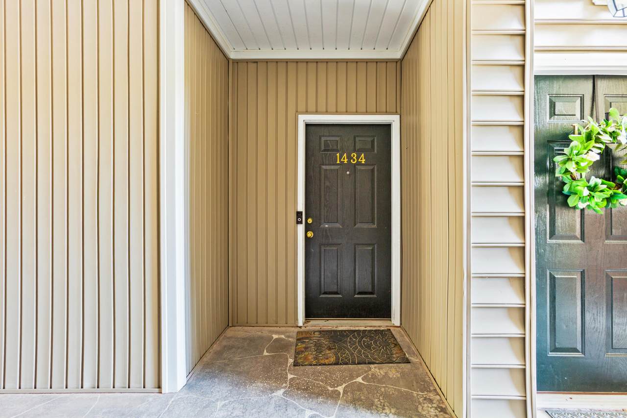 https://bt-photos.global.ssl.fastly.net/charleston/1280_boomver_2_26026738-2.jpg