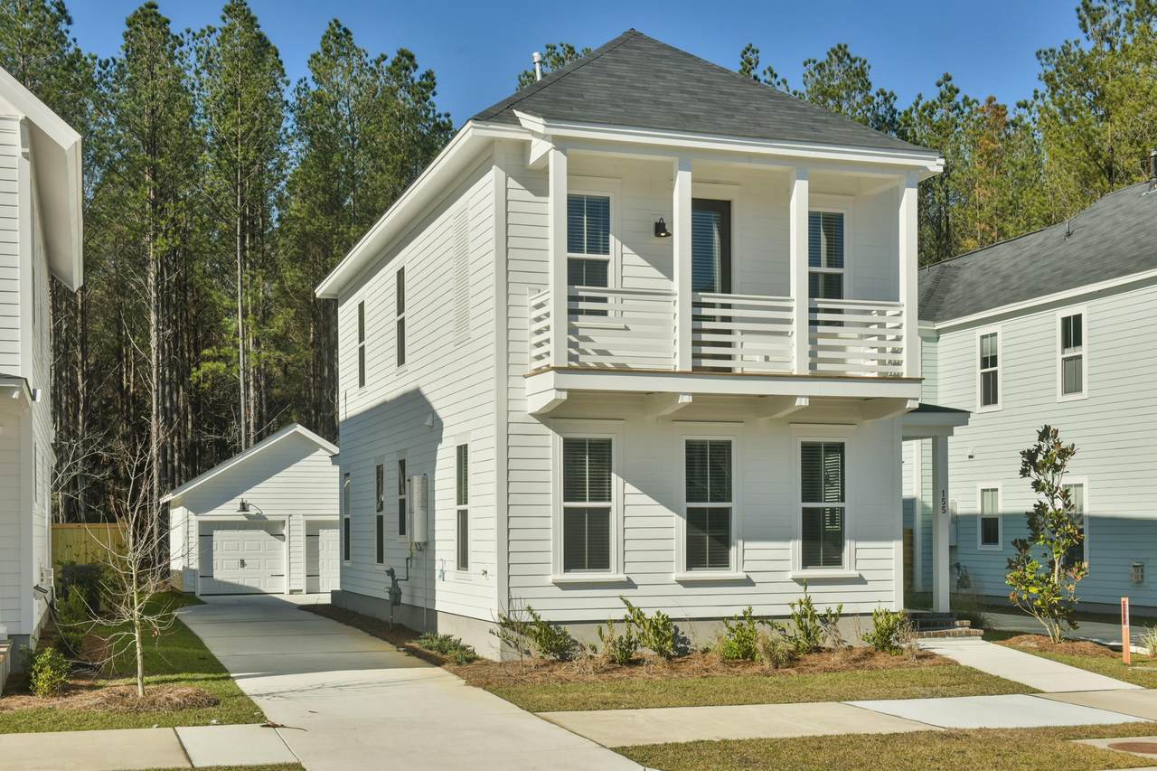 155 Dark Hollow Way - Photo 1