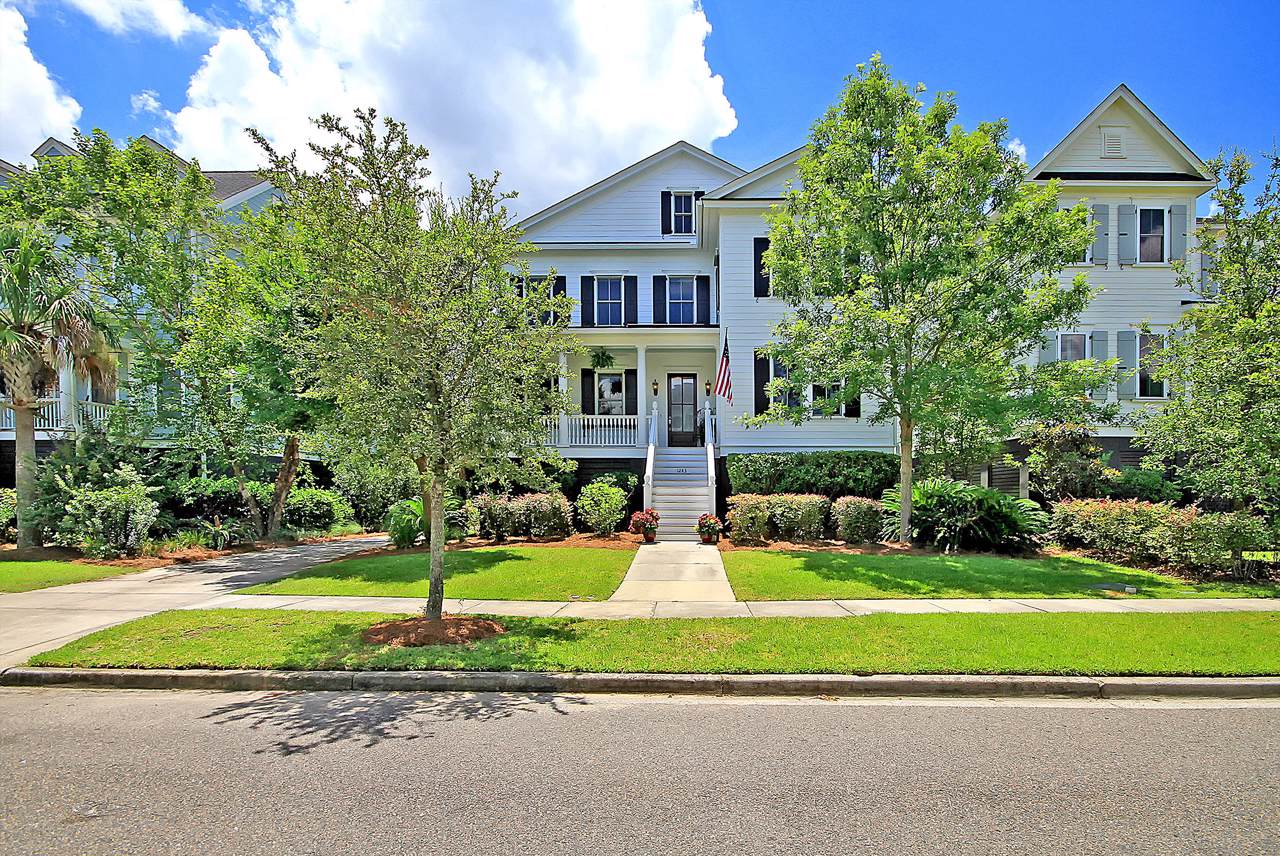 1243 Smythe Street - Photo 1