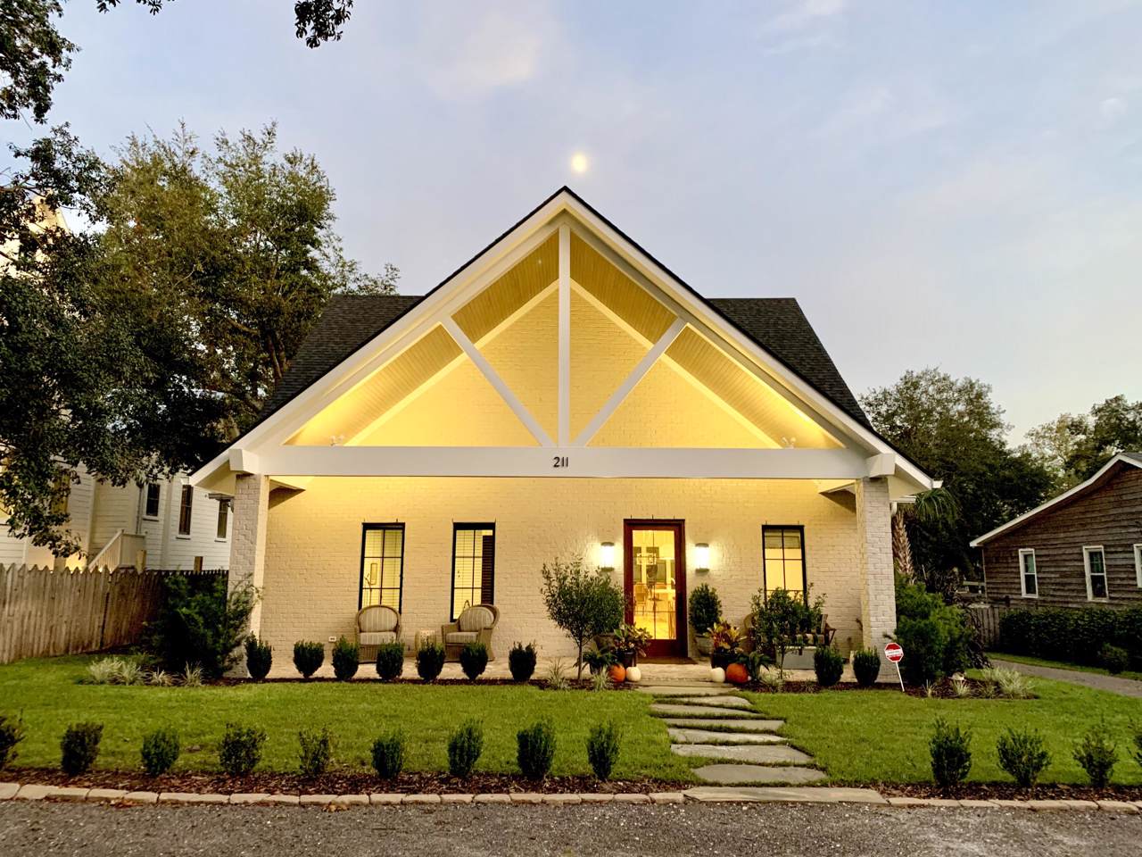 211 Freeman Street - Photo 1