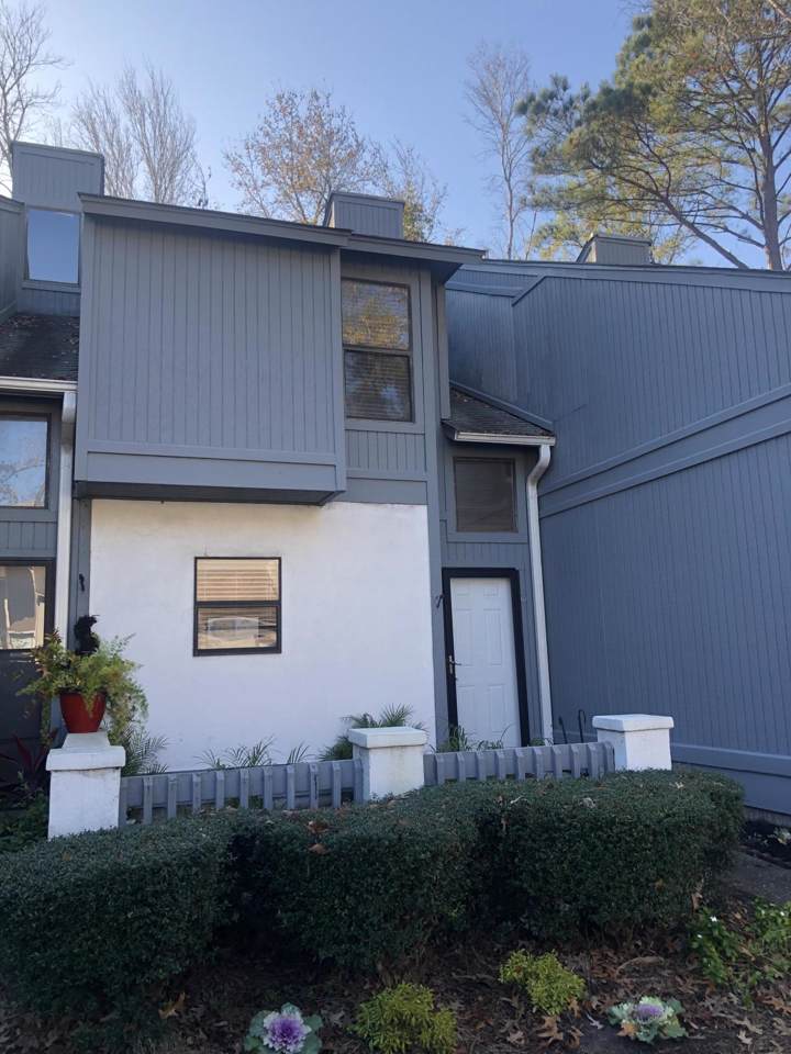 2757 Jobee Drive - Photo 1