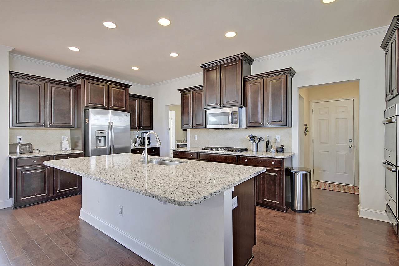 132 Stagecoach Lane - Photo 1