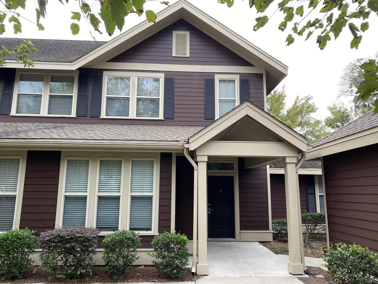5564 Colonial Chatsworth Circle - Photo 1