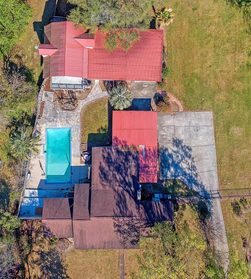 1030 Old Black Oak Road - Photo 1