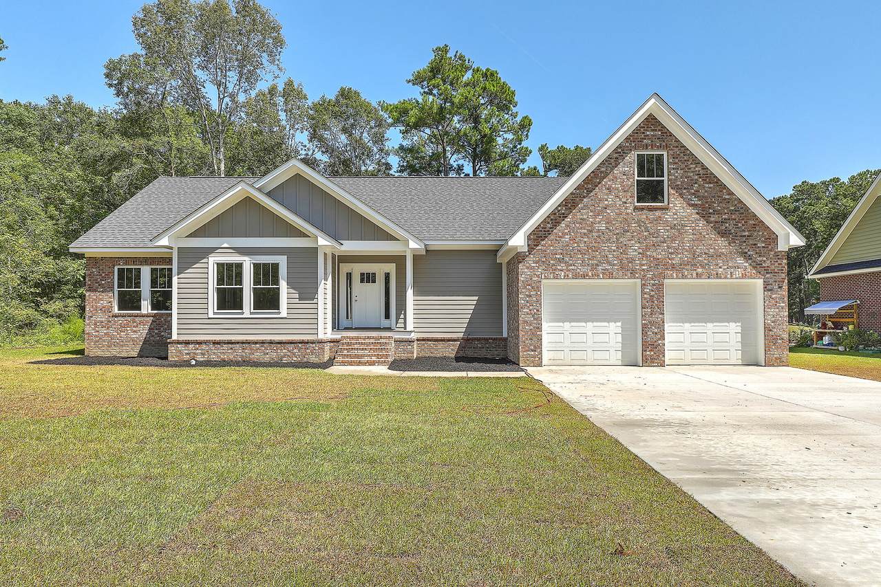 1002 Retreat Avenue - Photo 1