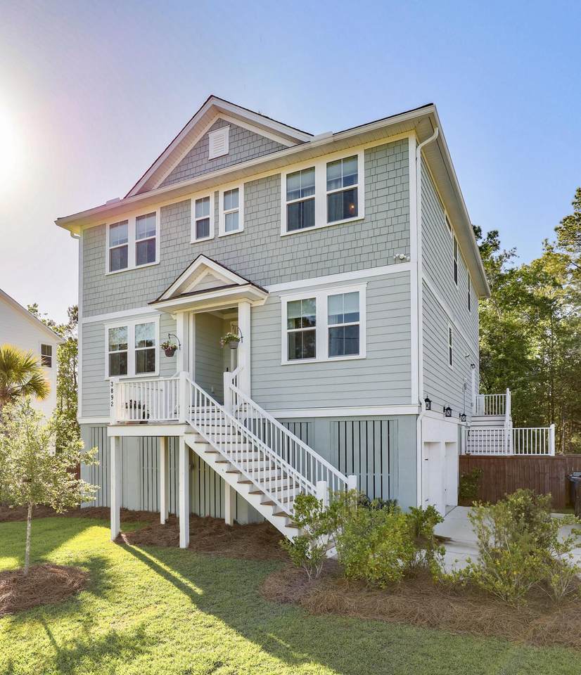 3892 James Bay Road - Photo 1