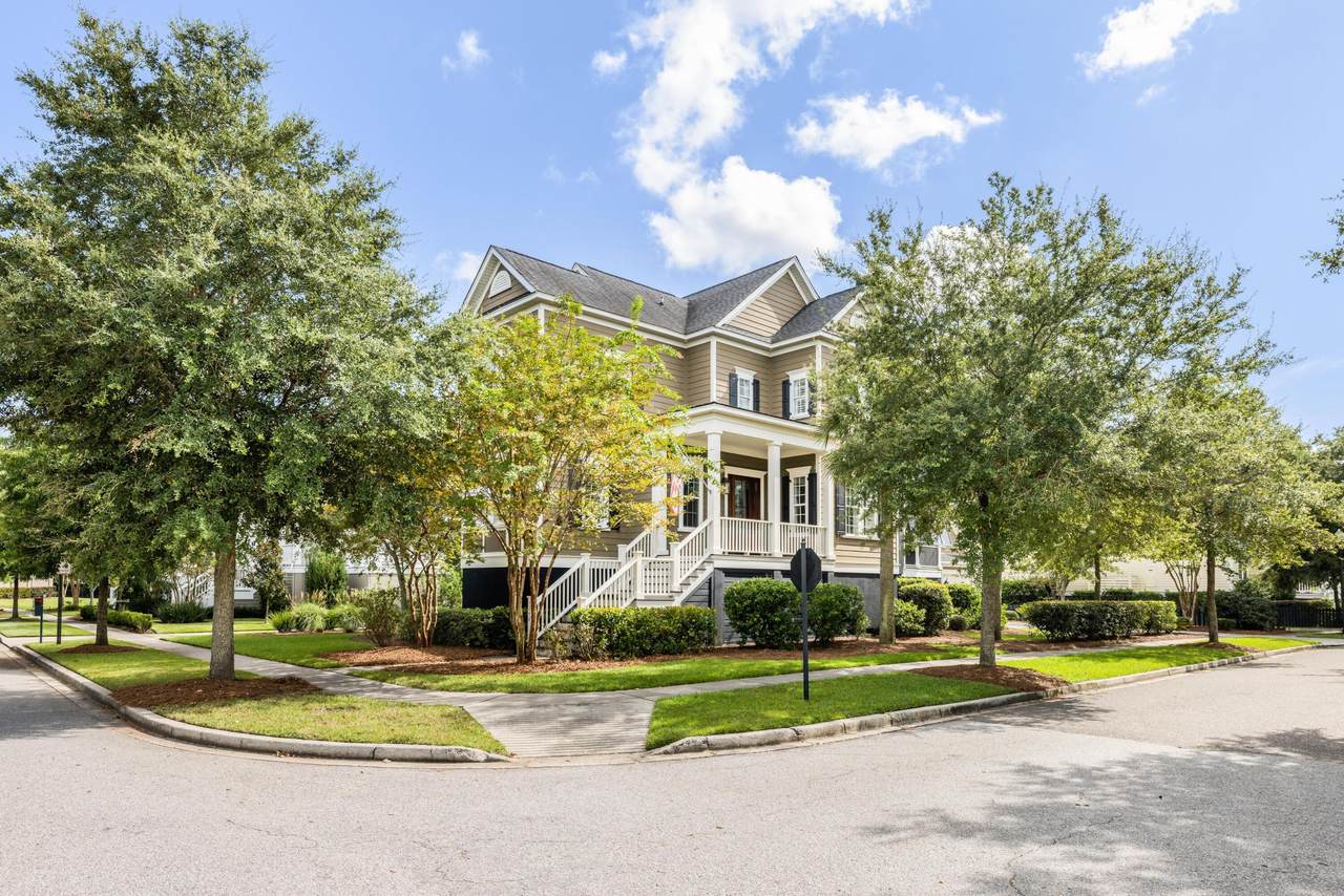 1240 Blakeway Street - Photo 1