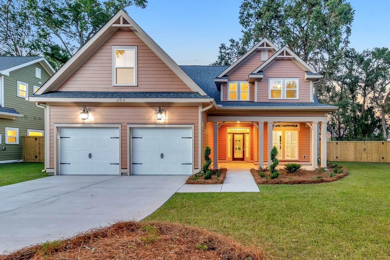 808 Waxwood Lane - Photo 1