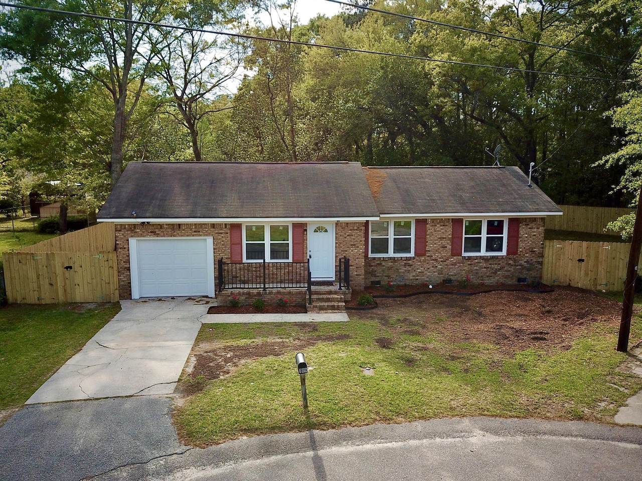 109 Tupelo Drive - Photo 1