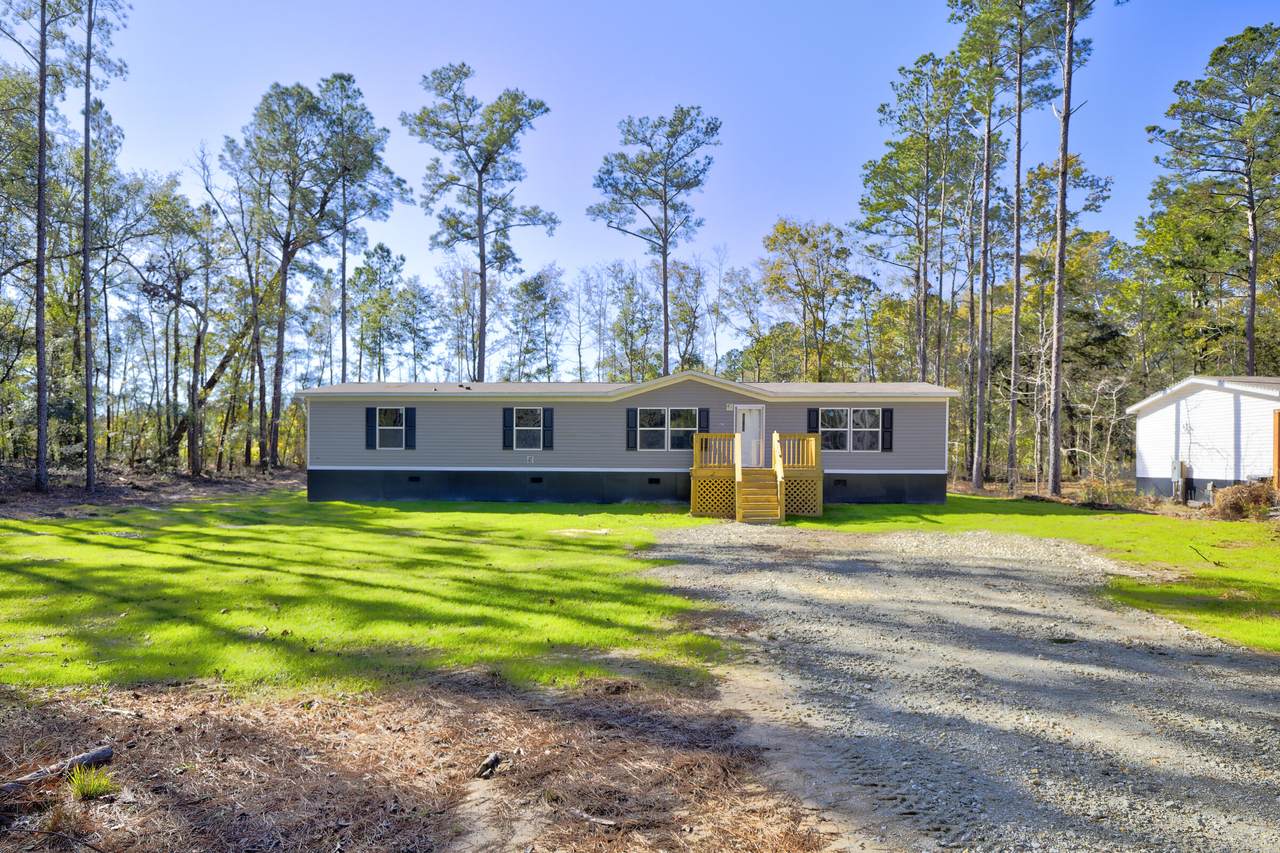1523 Harmony Hall Lane - Photo 1