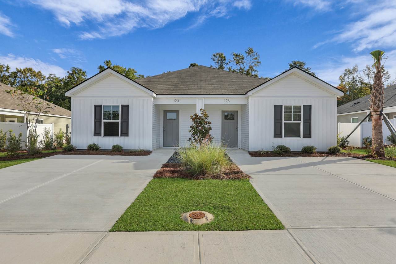 125 Mims Academy Drive - Photo 1