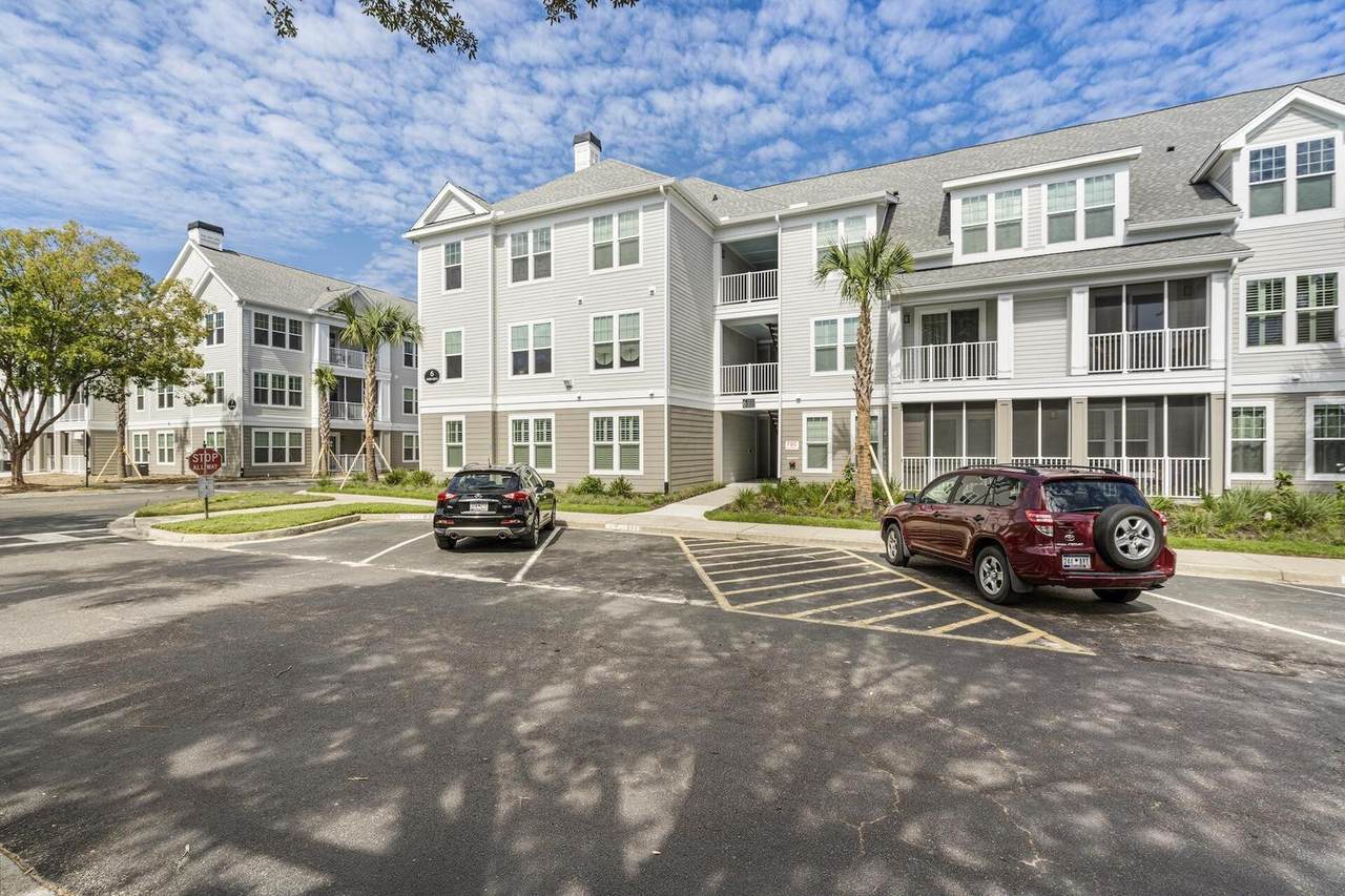 130 River Landing Drive - Photo 1