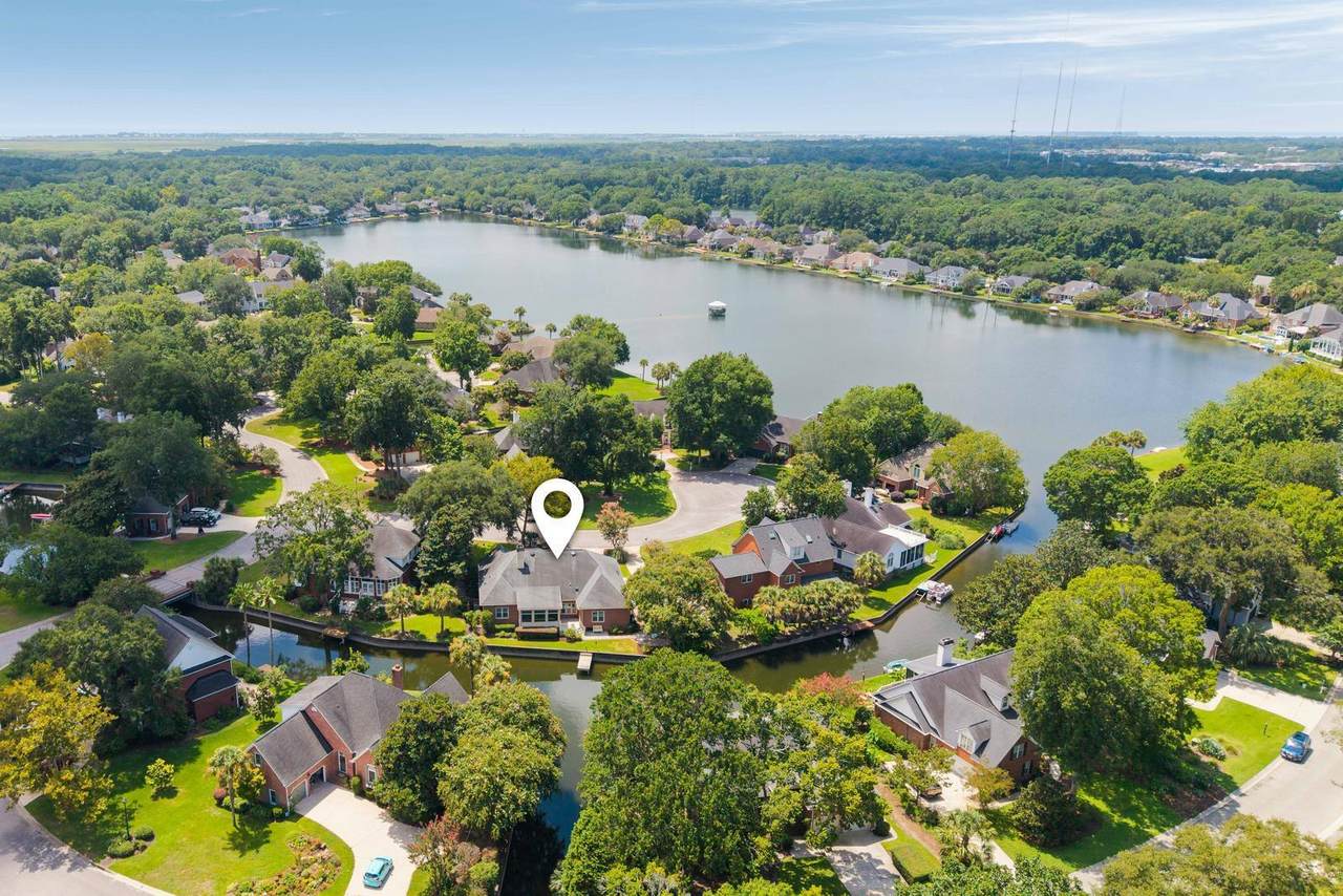 https://bt-photos.global.ssl.fastly.net/charleston/1280_boomver_1_25021937-2.jpg
