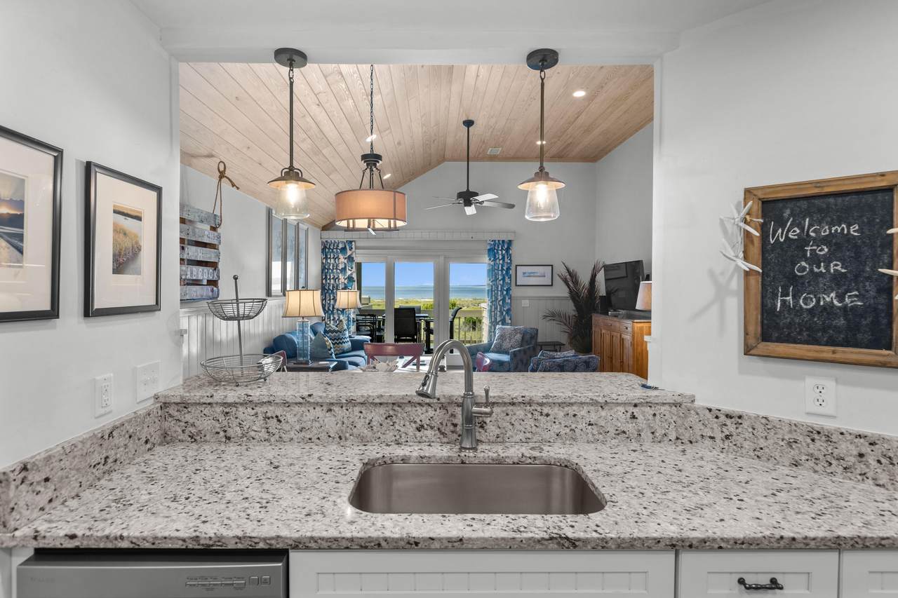 13106 Pelican Watch Villas - Photo 1