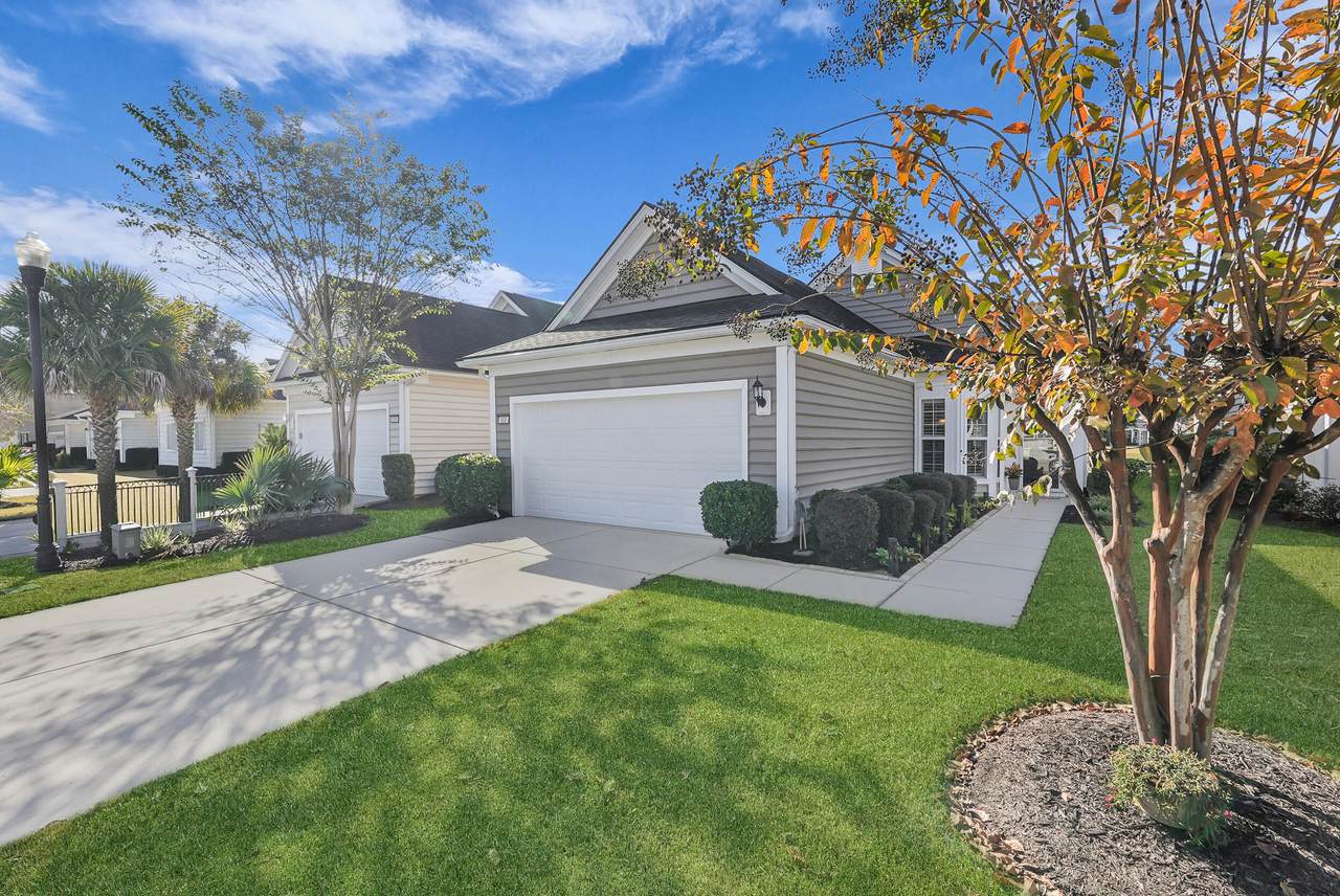 111 Harbor Point Court - Photo 1