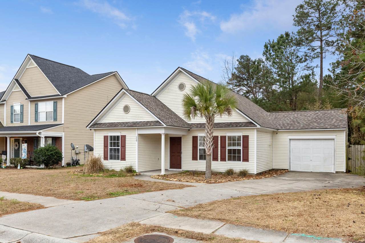 119 Patriot Lane - Photo 1