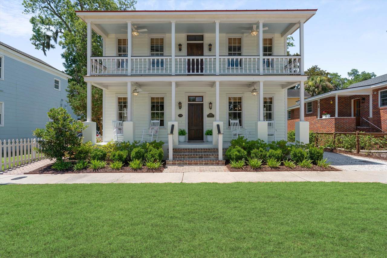 808 Washington Street - Photo 1