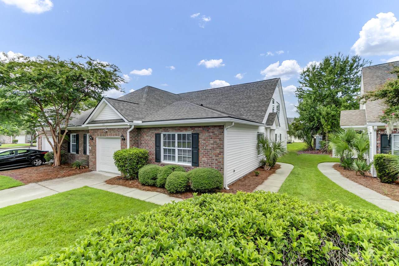231 Xavier Street - Photo 1