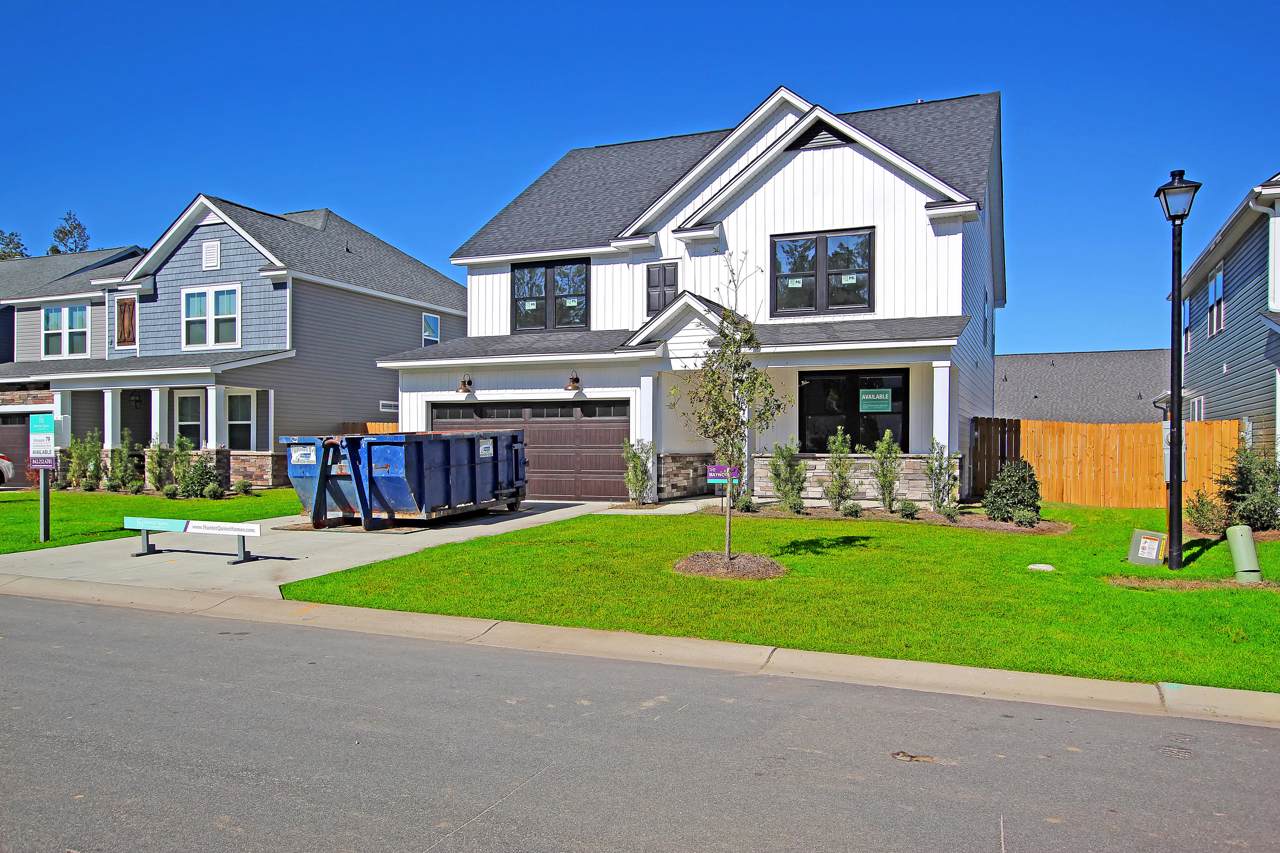 214 Whirlaway Drive - Photo 1