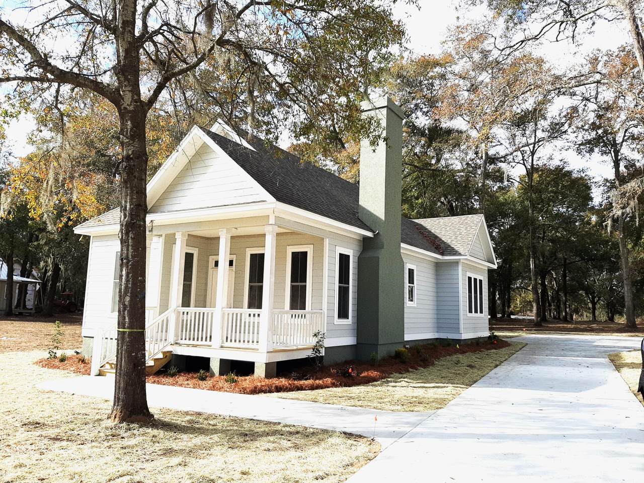 1796 Gordon Road - Photo 1