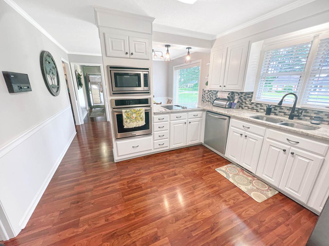 147 Sarah Street - Photo 1