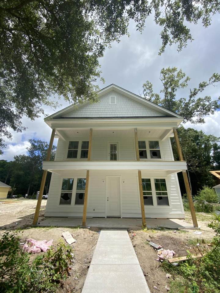 2141 Blue Bayou Boulevard - Photo 1