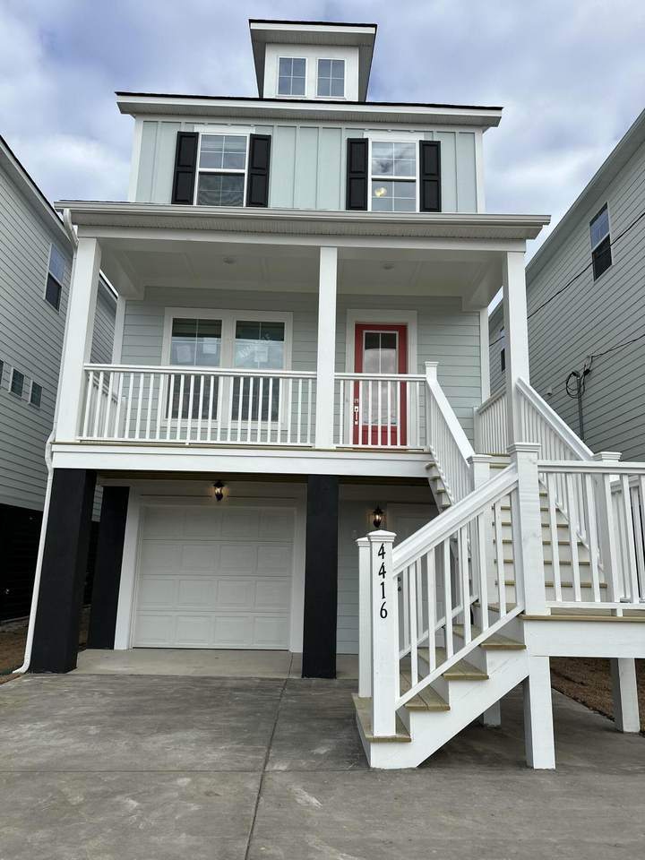4416 Oakwood Avenue - Photo 1
