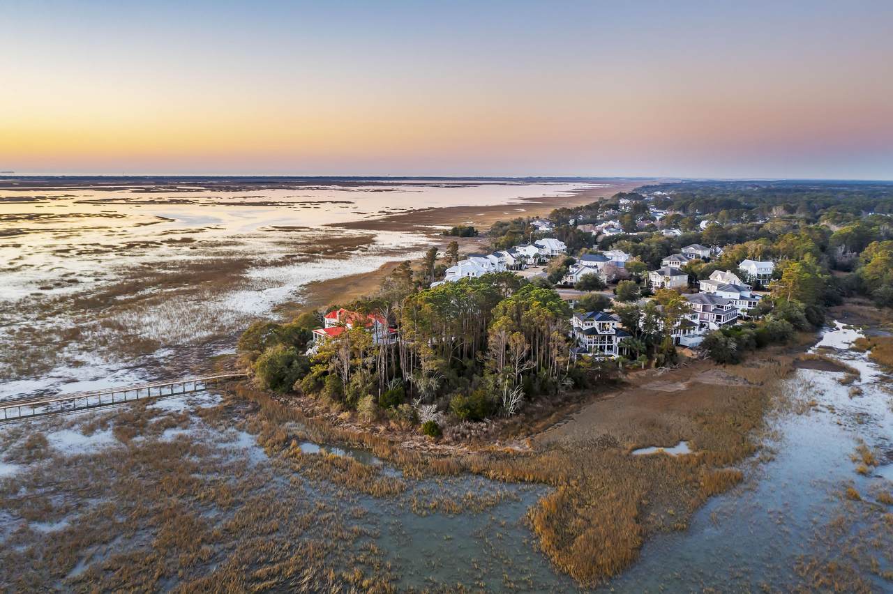 https://bt-photos.global.ssl.fastly.net/charleston/1280_boomver_4_25003571-2.jpg