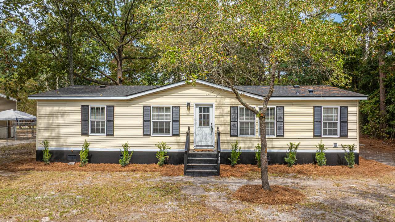 148 Albacore Road - Photo 1