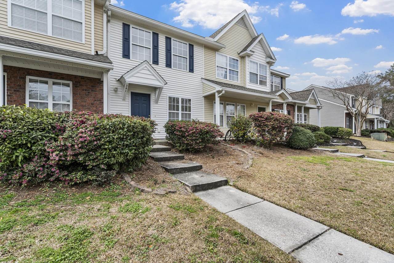 341 Kelsey Boulevard - Photo 1