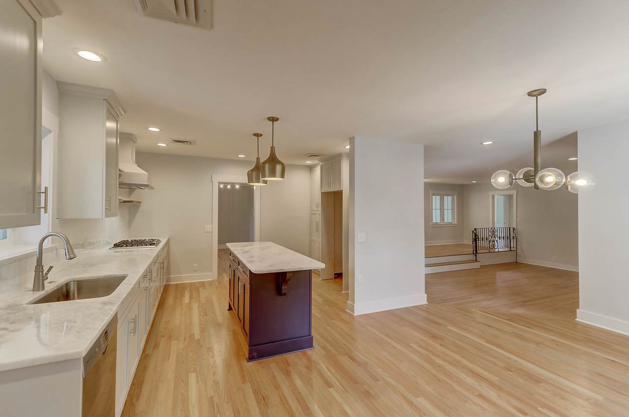 22 Sheridan Road - Photo 1