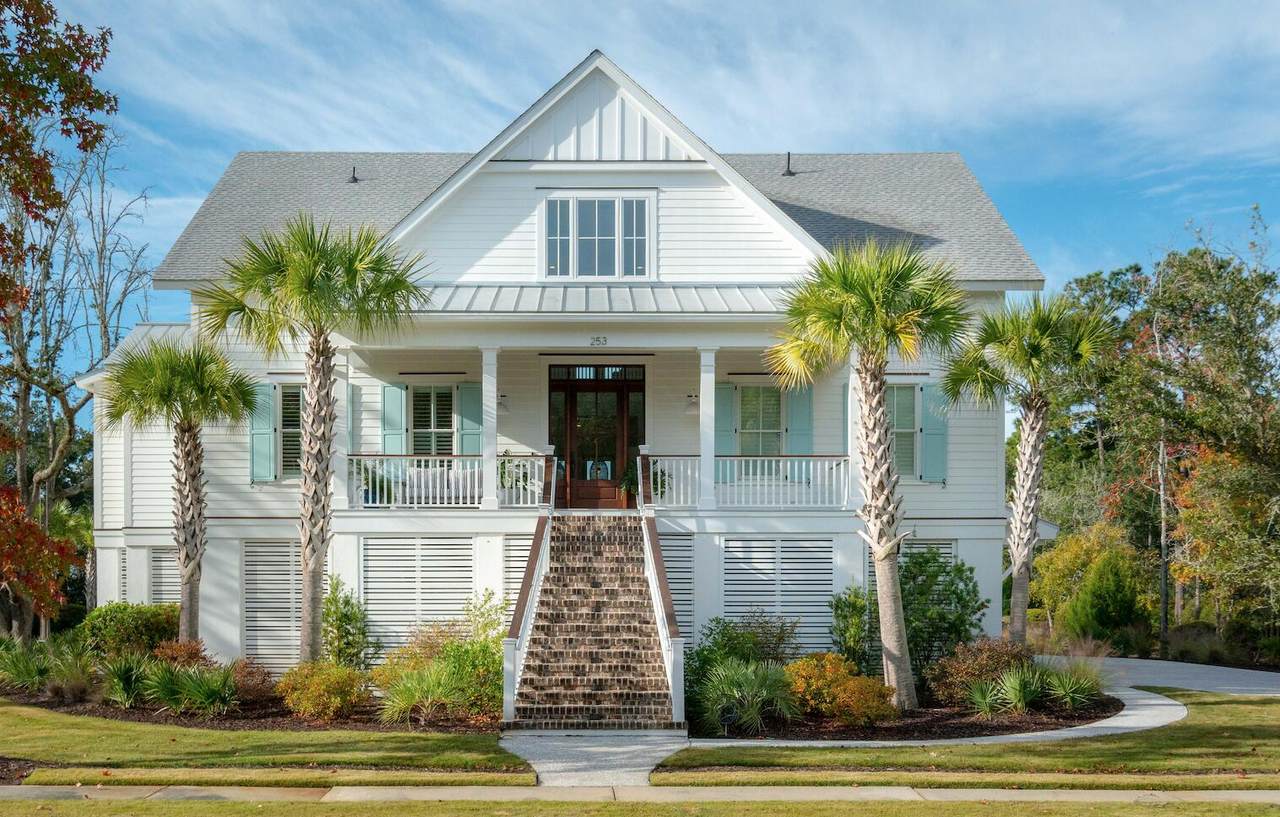253 Grand Park Boulevard - Photo 1