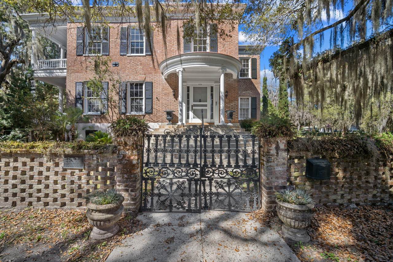 https://bt-photos.global.ssl.fastly.net/charleston/1280_boomver_5_25021384-2.jpg