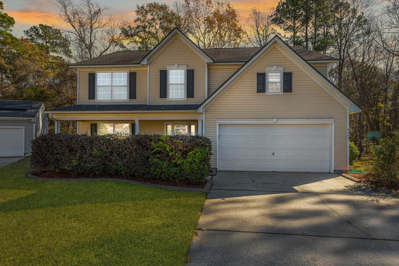 9464 Falling Embers Lane - Photo 1