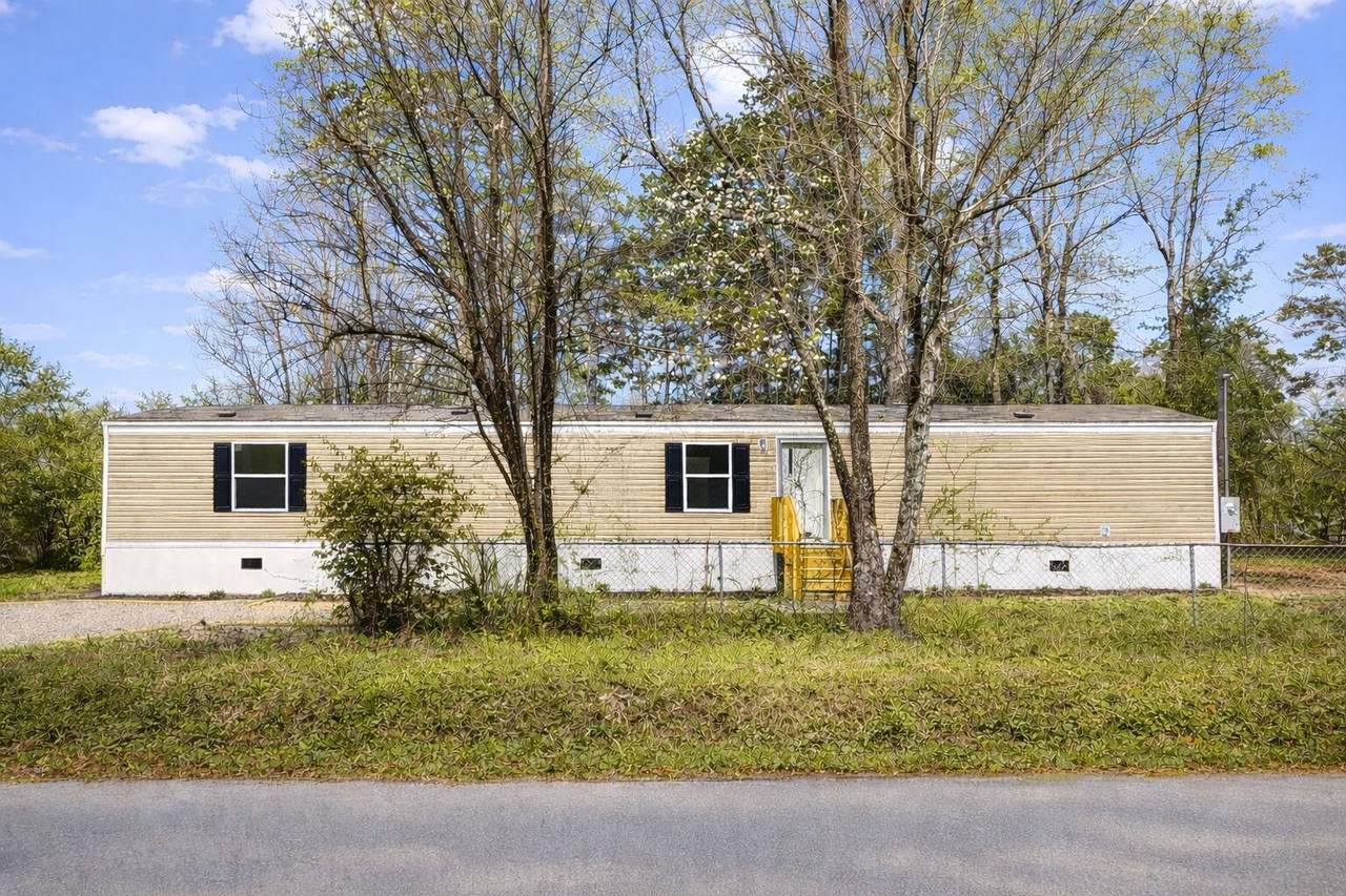 115 Whippoorwill Drive - Photo 1