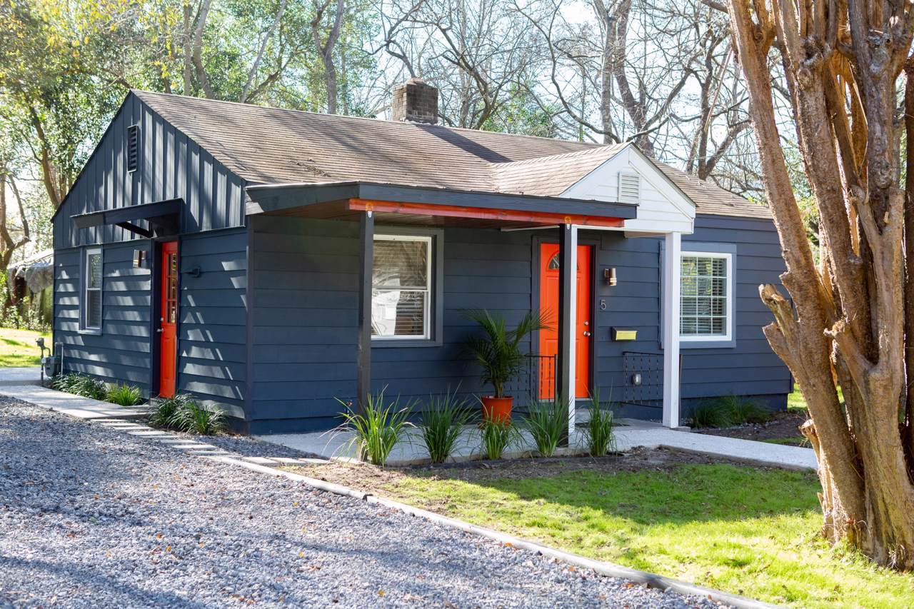 5 Paula Drive - Photo 1