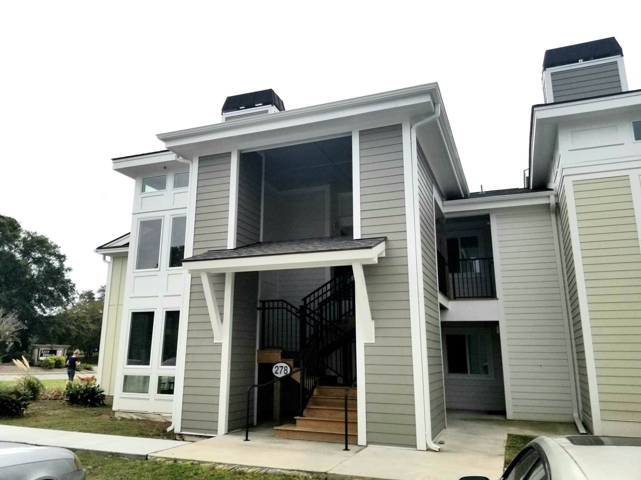 278 Alexandra Drive - Photo 1